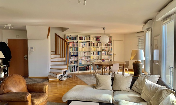 Faubourg de l'Arche Apartment | Elegant Duplex with Rooftop Terrace and Spa Amenities