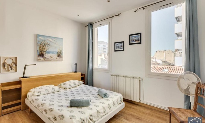 Notre-Dame du Mont Apartment | Charming Renovated T2 in the Heart of Cours Julien
