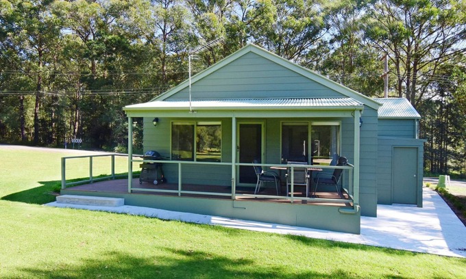 Kangaroo Valley House | Beau Villa: Family-Friendly Two-Bedroom Golf Course Retreat