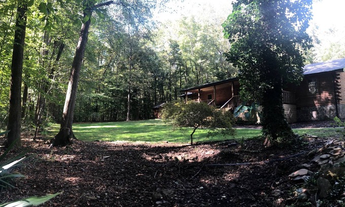 Statesville House | Experience Beau’s Retreat: Perfect for Horse Lovers!