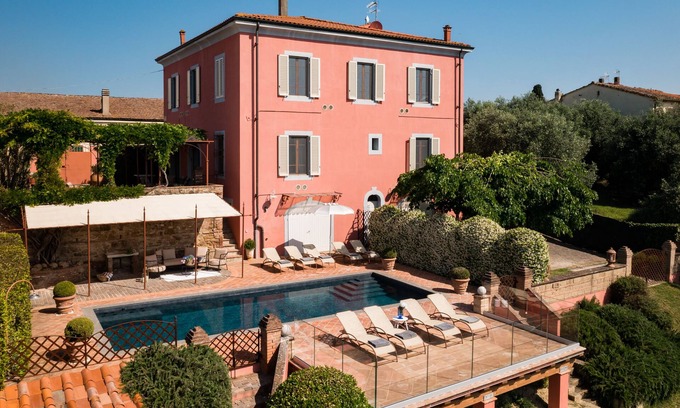 Fabbrica Villa | Idyllic Villa with Private Pool near Volterra & San Gimignano