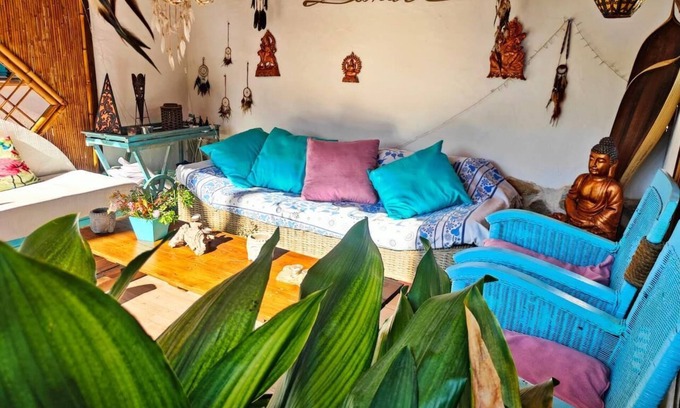 Chiclana de la Frontera Villa | Idyllic Villa Zahara: Private Pool & Oceanfront Escape