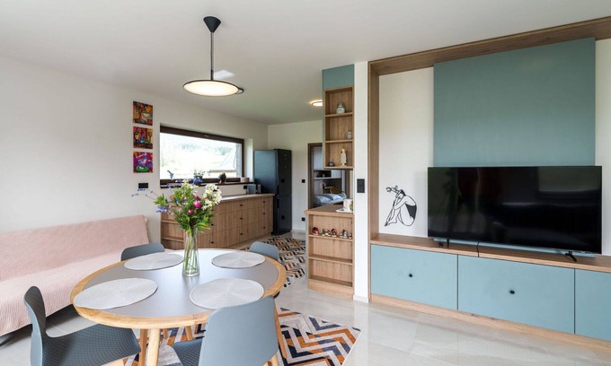 Cerny Dul Apartment | Inviting Apartment for 4 with Lake View & Terrace Access
