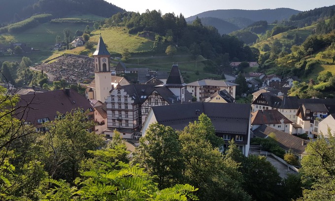 Bad Peterstal-Griesbach Apartment | Cozy Holiday Apartment with Pool in the Black Forest