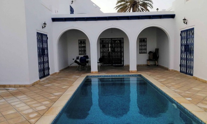 Djerba Midun House | Elegant 3-Suite Pool Villa in the Heart of Midoun