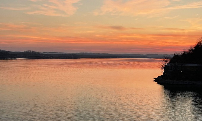 Village of Four Seasons Condo | Unforgettable Lake of the Ozarks Views - Minutes to Fun!