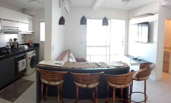 Governador Celso Ramos Apartment | Inviting Loft Retreat in Palmas with Pool & Spa Amenities