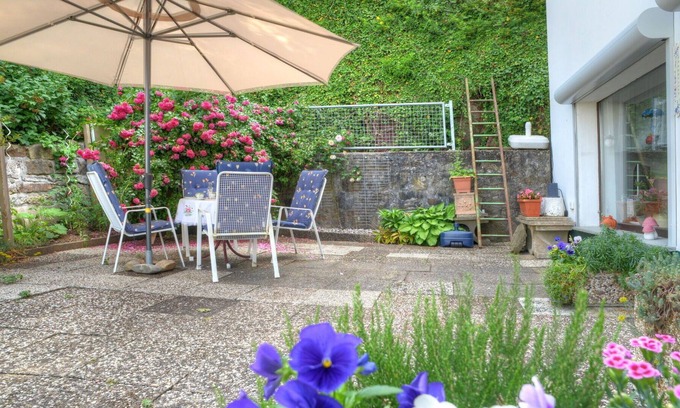 Schieder-Schwalenberg Apartment | Beautiful apartment for 2 guests with WIFI, TV, terrace, pets allowed and parking