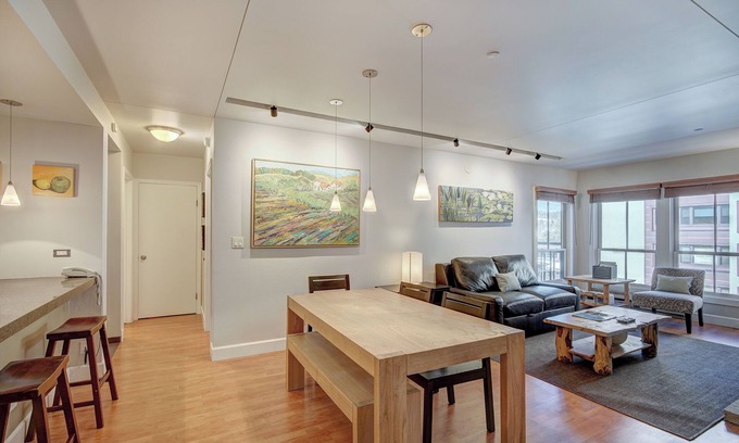 Peak 9 Condo | Beautiful 1BR Ski-in/Ski-Out on Peak 9