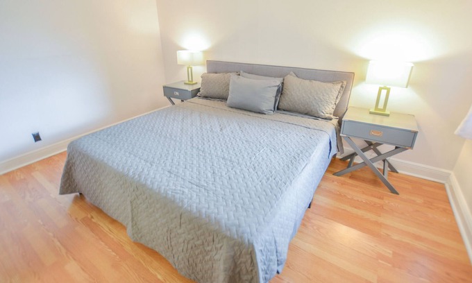 Jupiter Condo | Beautiful 1st floor beach Jupiter condo on canal