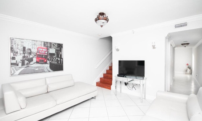 The Crossings Apartment | Inviting 2-Bedroom Condo with Pool & Free Parking