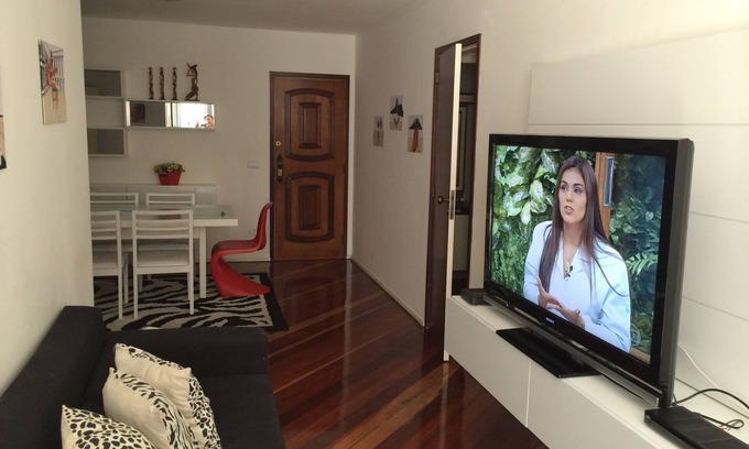 Copacabana Apartment | Cozy 2 Bedroom Apartment Near Siqueira Campos Subway