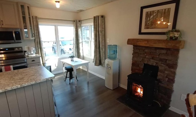 Coe Hill House | Waterfront 2 Bedroom Cottage - Pet Friendly Escape