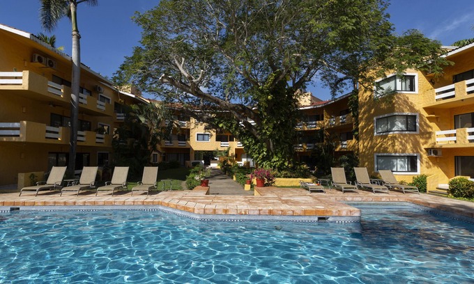 Ixtapa Condo | Elegant 2 BR Condo with Pool & Tennis at Palma Real Golf