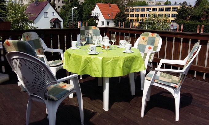 Pirna Apartment | Modern 2-Room Apartment with Inviting Terrace & Amenities