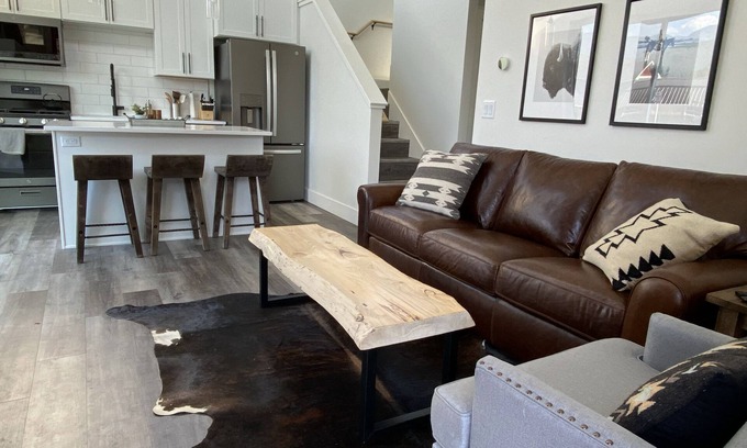 Whitefish House | Elegant 2BD Retreat with Hot Tub & Pool near Downtown