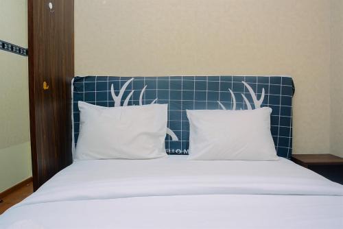 Pluit Apartment | Inviting 2BR Apartment with Pool Access in Green Bay