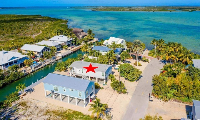 Ramrod Key House | Cozy 3 Bedroom Canal Home with Oceanfront Views in Ramrod Key
