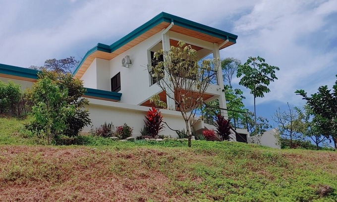 Acoyapa House | Idyllic New House with Private Pool Amidst Jungle & Mountains