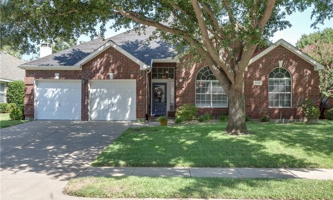 Flower Mound House | Beautiful 4-bedroom house with pool, close to everything in Dallas
