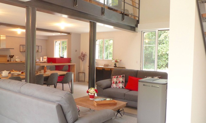 Sarzeau House | Prime Hotel Set in a 9-Hectare Park with Ocean Views