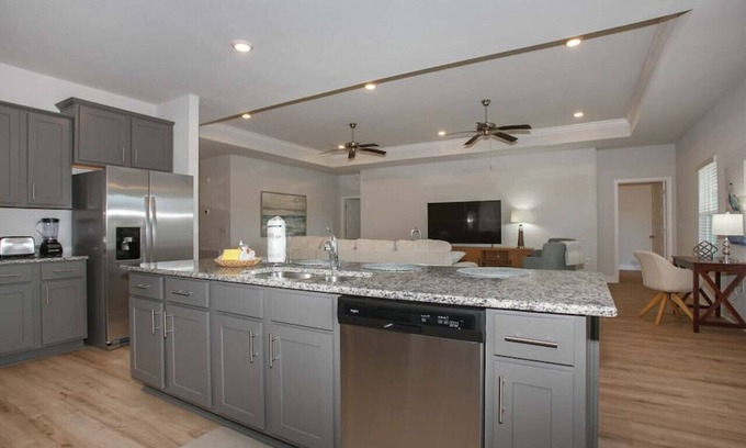 Foley House | Pet-Friendly 4BDR Foley with Ocean Views, Just 15 Mins to Beach