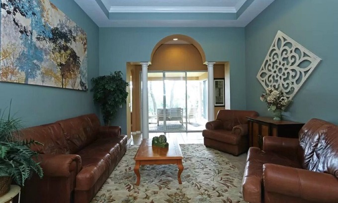 Plymouth House | Ultimate Retreat: 5BR Home with Pool near Disney & Wekiva
