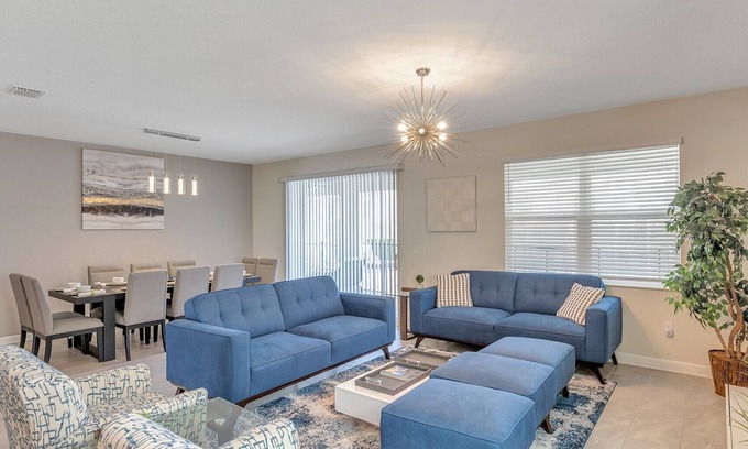 Davenport House | Elegant 9-Bed Pool Home with Game Room & Spa Amenities