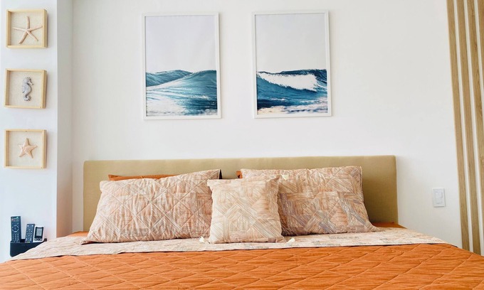Bocagrande Apartment | Inviting Apartment Steps from the Beach in Cartagena