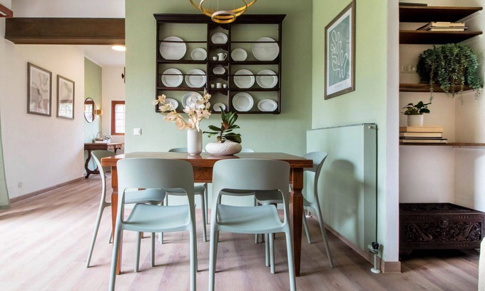 Porto Valtravaglia Apartment | Family-Friendly Apartment with Pool, Patio & Lake View