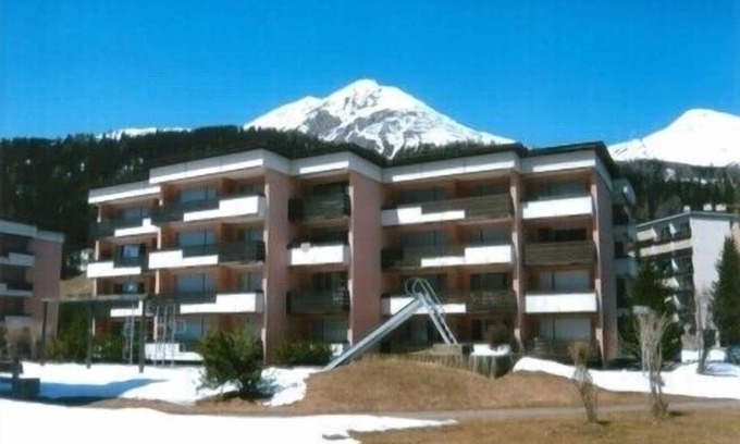 Meierhof Apartment | Quiet & Cozy 2-Room Apartment with Ocean Views and Pool
