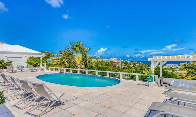 Upper Prince's Quarter Villa | Exquisite Alizee Villa with Ocean View & Private Pool