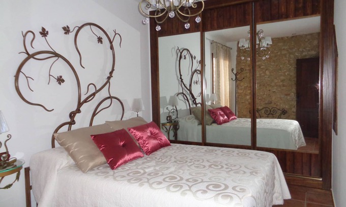 Colomera House | Idyllic Retreat with Spa, Hot Tub & Perfect 10 Reviews