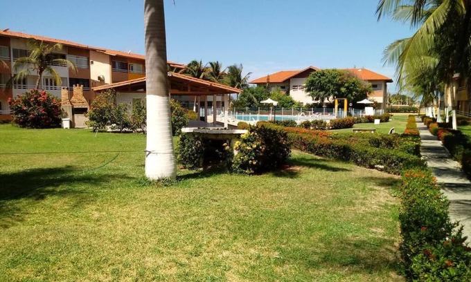 Antonio Diogo Apartment | Relaxing Beachfront Apartment with Pool and Two Bedrooms