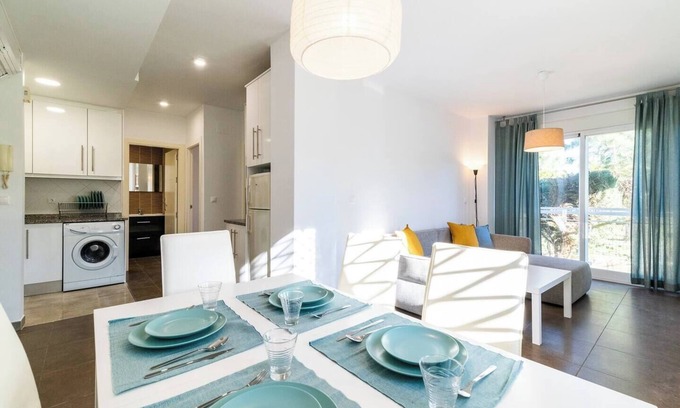 Motril Apartment | Beautiful apartment Torrenueva with pool and near the beach