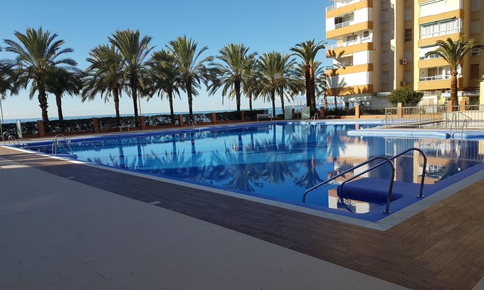 Algarrobo Apartment | Oceanfront Apartment in Algarrobo Costa with Pool & Tennis