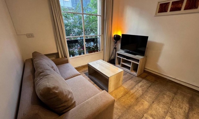 Recoleta Apartment | Inviting Apartment in Prime Location, Pet and Child Friendly