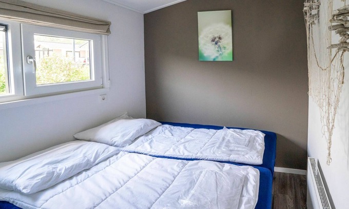 Bovenkarspel House | Beautiful apartment in villa for 4 people with WIFI, TV, terrace and parking