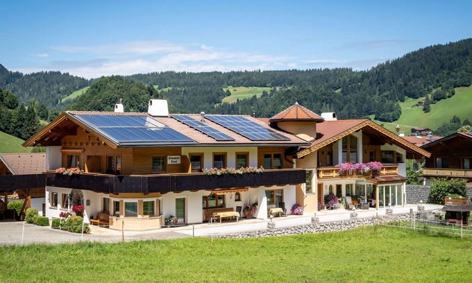 Niederau Apartment | Beautiful apartment for 2 guests with WIFI, TV and balcony