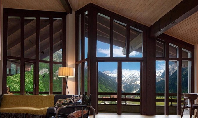 Engelberg Apartment | Inviting Apartment for 6 with Pool, Balcony & Wi-Fi