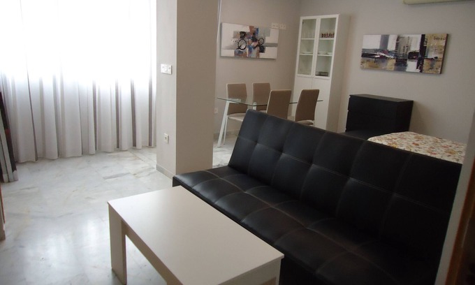 Norte Apartment | Pet-Friendly Apartment with Spa & Kitchen for Family Fun
