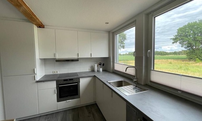 Scheessel Apartment | Welcoming Apartment 'Auf Dem Land' with Private Garden & Wi-Fi
