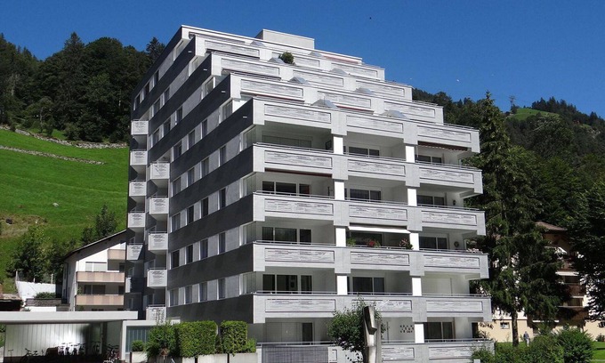 Engelberg Apartment | Beautiful apartment for 4 people with WIFI, TV, balcony and pets allowed