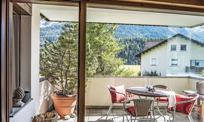 Champfer Apartment | Beautiful apartment for 4 guests with WIFI, TV, balcony, pets allowed and panoramic view