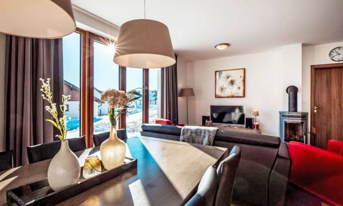 Lipno nad Vltavou House | Beautiful apartment in villa for 6 people with WIFI, TV, terrace, pets allowed and parking
