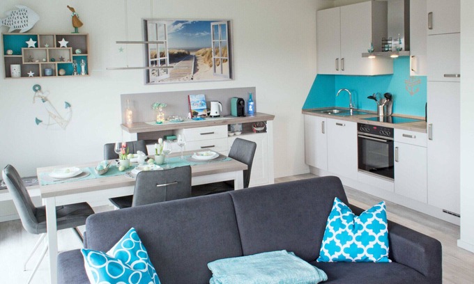 Fedderwardersiel Apartment | Idyllic Oceanfront Apartment with Spa & Pet-Friendly Perks