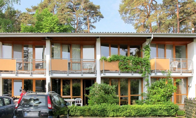 Lubmin Apartment | Cozy Apartment for 4 with Ocean View & Pet-Friendly Perks