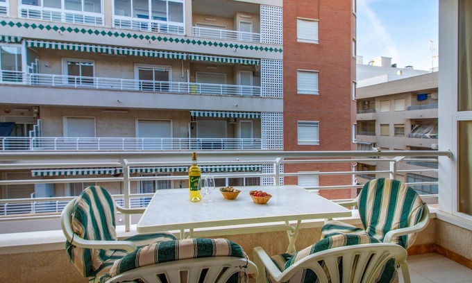 Santa Pola Apartment | Cozy Oceanfront Flat Steps from the Beach with Great Amenities