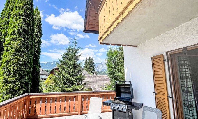 Grosssoelk Apartment | Inviting Apartment for 12 Guests with Hot Tub & Panoramic Views