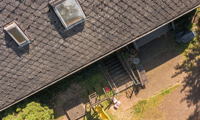 Immerath Apartment | Inviting Apartment for 5 with WIFI, Terrace & Pet-Friendly
